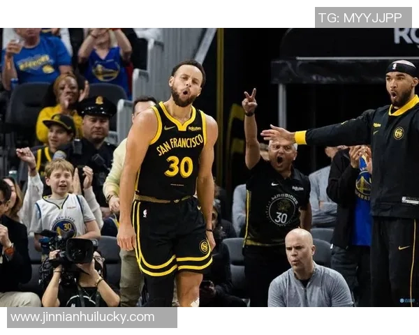 纳什强调勇士独特风格无可复制因为缺乏库里式无球跑动的球员