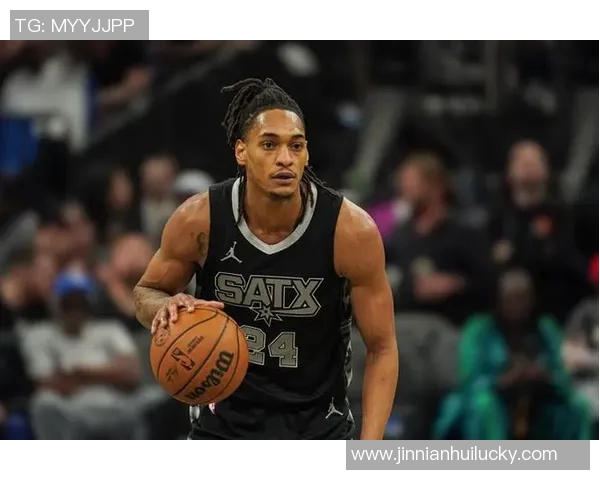 瓦塞尔状态低迷13投仅5中收获17分4篮板球队正负值惨淡10 瓦塞尔状态低迷13投仅5中收获17分4篮板球队正负值惨淡10