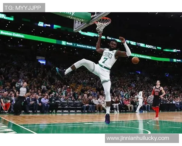 杰伦布朗回应外界质疑坚定信念期待赛季精彩表现 杰伦布朗回应外界质疑坚定信念期待赛季精彩表现