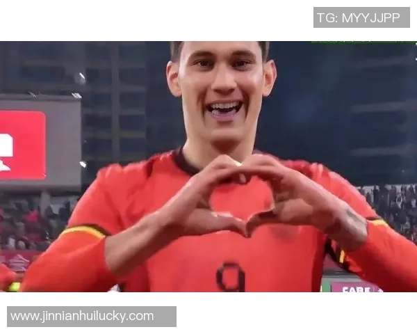 伊尔迪兹坚定信念全力争胜并对卡卢卢的出色表现表示欣喜 伊尔迪兹坚定信念全力争胜并对卡卢卢的出色表现表示欣喜