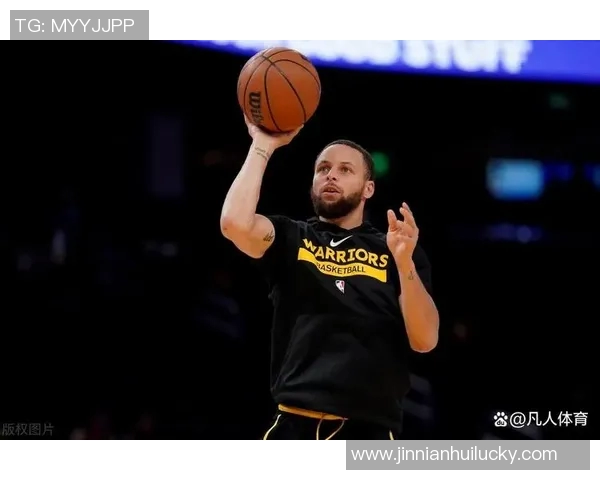 库里赞追梦独特贡献小佩顿展现个人风格助力球队 库里赞追梦独特贡献小佩顿展现个人风格助力球队